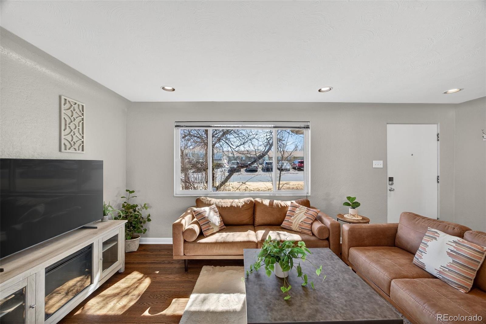 6625 West 44th Place Wheat Ridge, CO 80033 - Photo 10 of 38