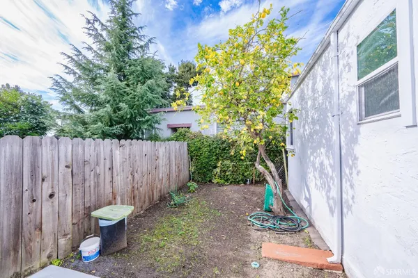 $850,000 | 6029 MacArthur Boulevard, Oakland, CA 94605