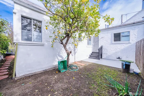 $850,000 | 6029 MacArthur Boulevard, Oakland, CA 94605