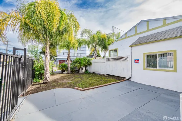 $850,000 | 6029 MacArthur Boulevard, Oakland, CA 94605