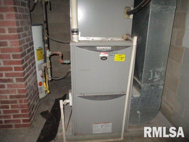 110 West Locust Street La Rose, IL 61541 - Photo 17 of 27