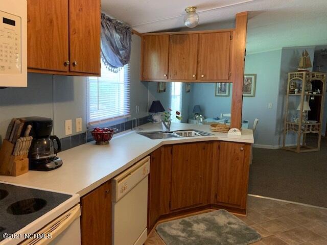 842 Cedar Grove Road Southwest Supply, NC 28462 - Photo 8 of 22 Mauldin (Kitchen 3)