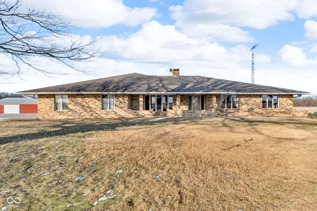 $750,000 | 3693 County Road 675 East, Darlington, IN 47940