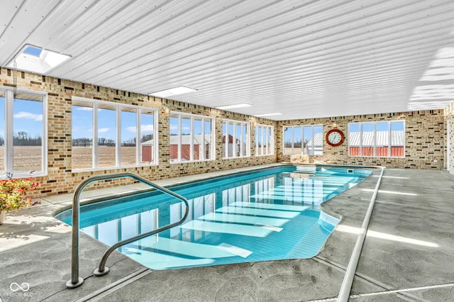 $750,000 | 3693 County Road 675 East, Darlington, IN 47940