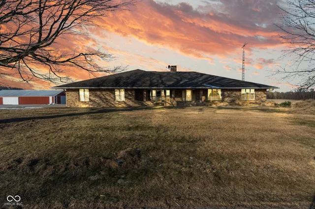 $750,000 | 3693 County Road 675 East, Darlington, IN 47940