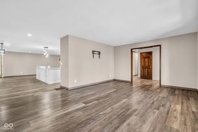 $750,000 | 3693 County Road 675 East, Darlington, IN 47940