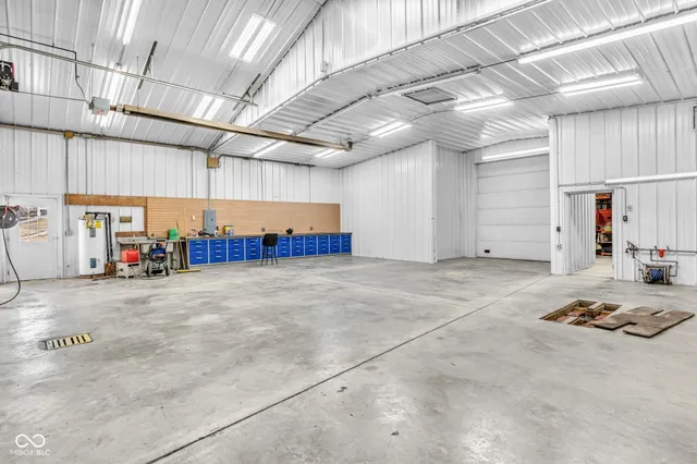 $750,000 | 3693 County Road 675 East, Darlington, IN 47940