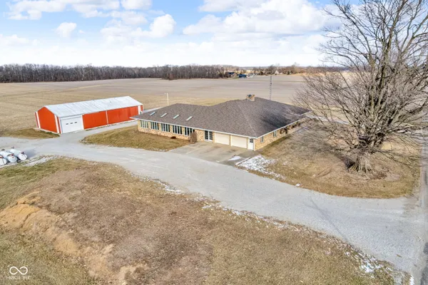$750,000 | 3693 County Road 675 East, Darlington, IN 47940