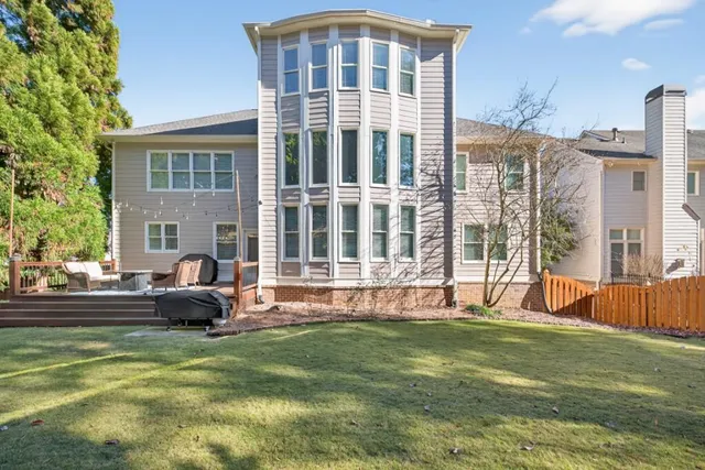 $799,900 | 8023 Sleepy Lagoon Way, Flowery Branch, GA 30542