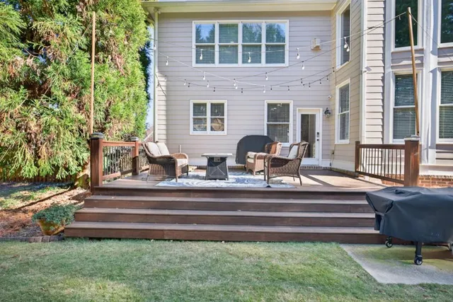 $799,900 | 8023 Sleepy Lagoon Way, Flowery Branch, GA 30542