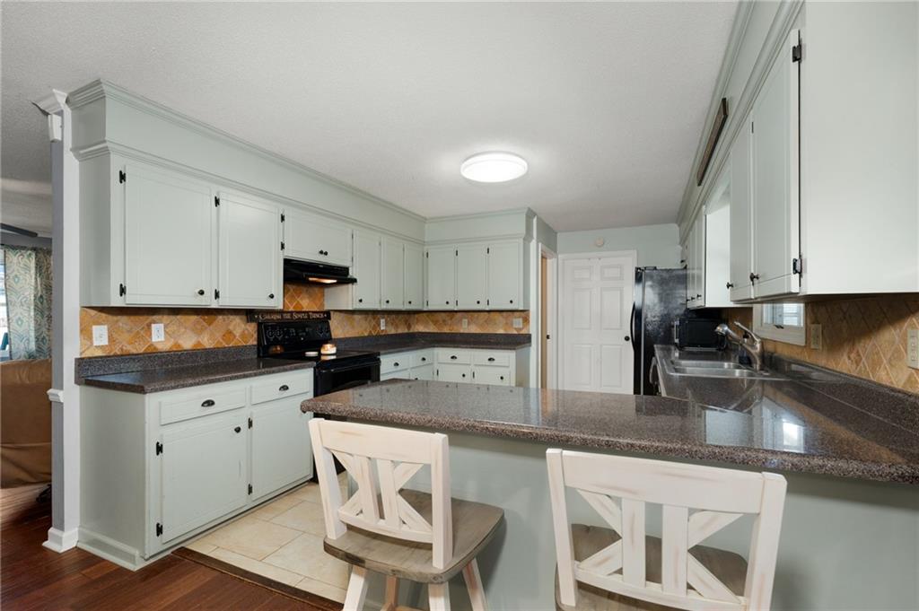 153 Thelma Road Southwest Calhoun, GA 30701 - Photo 15 of 41