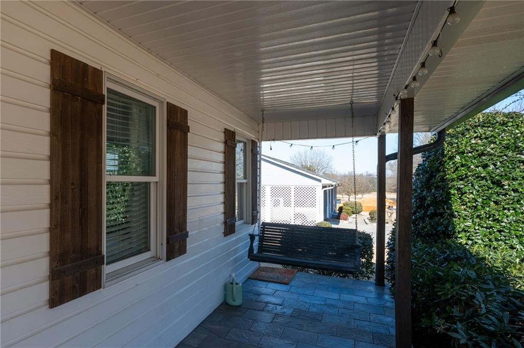 153 Thelma Road Southwest Calhoun, GA 30701 - Photo 7 of 41