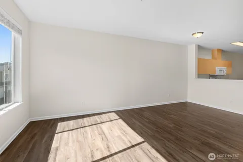 $474,000 | 14723 1st Lane Northeast, Unit 102, Duvall, WA 98019