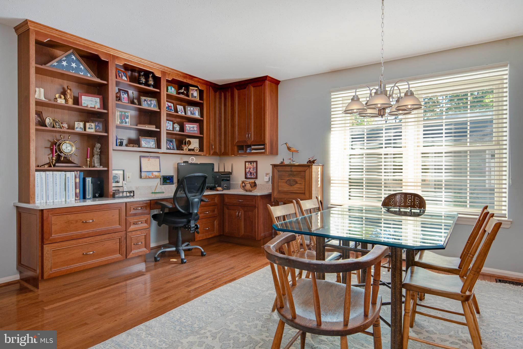 860 Inverrary Court Annapolis, MD 21401 - Photo 13 of 70 Built-in cabinetry for in-home office