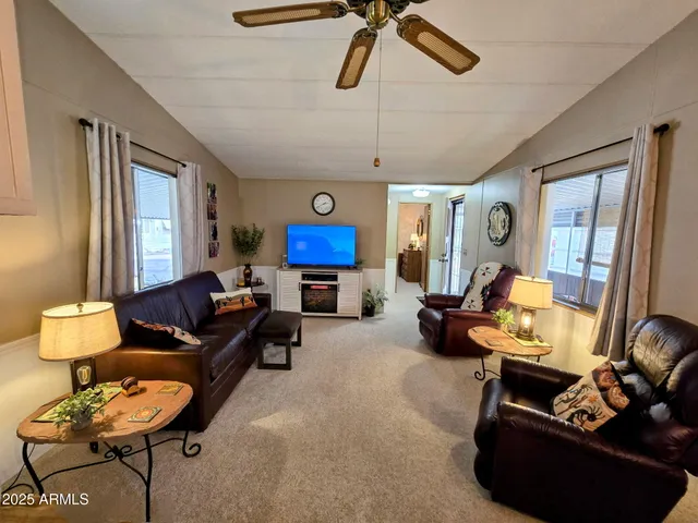 $42,900 | 4065 East University Drive, Unit 565, Mesa, AZ 85205