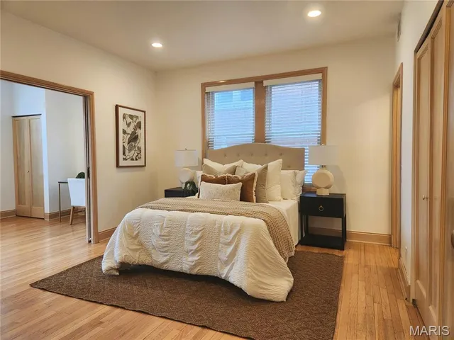 $368,500 | 6226 Southwood Avenue, Unit 2E, St. Louis, MO 63105