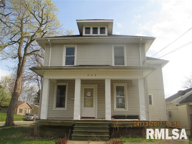 202 West Chestnut Street Canton, IL 61520 - Photo 1 of 8 Gallery Image 1