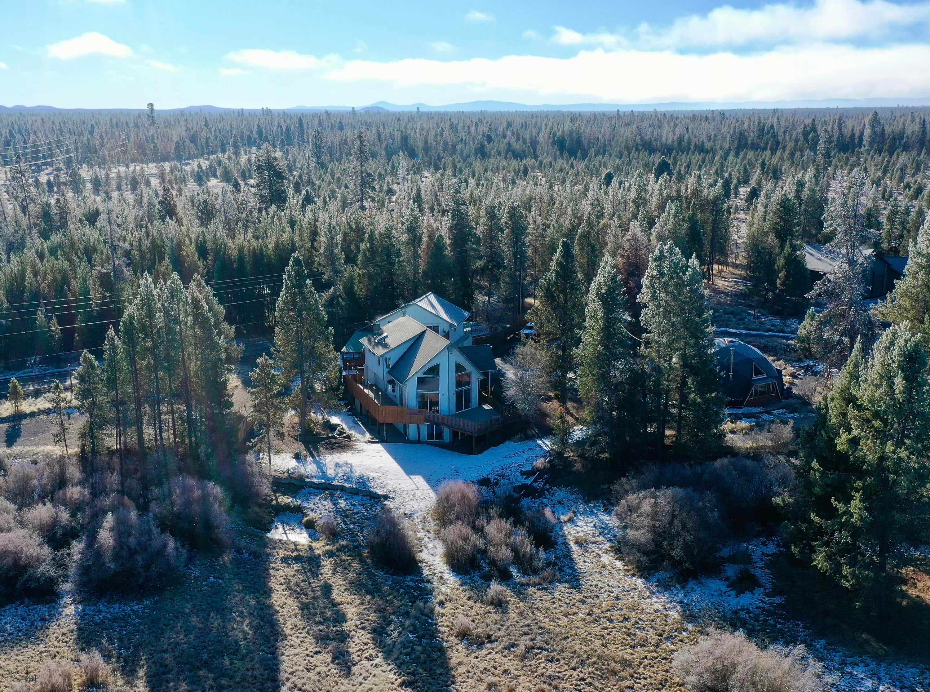 17364 Beaver Place Bend, OR 97707 - Photo 1 of 44 Front yard leads to little Deschutes