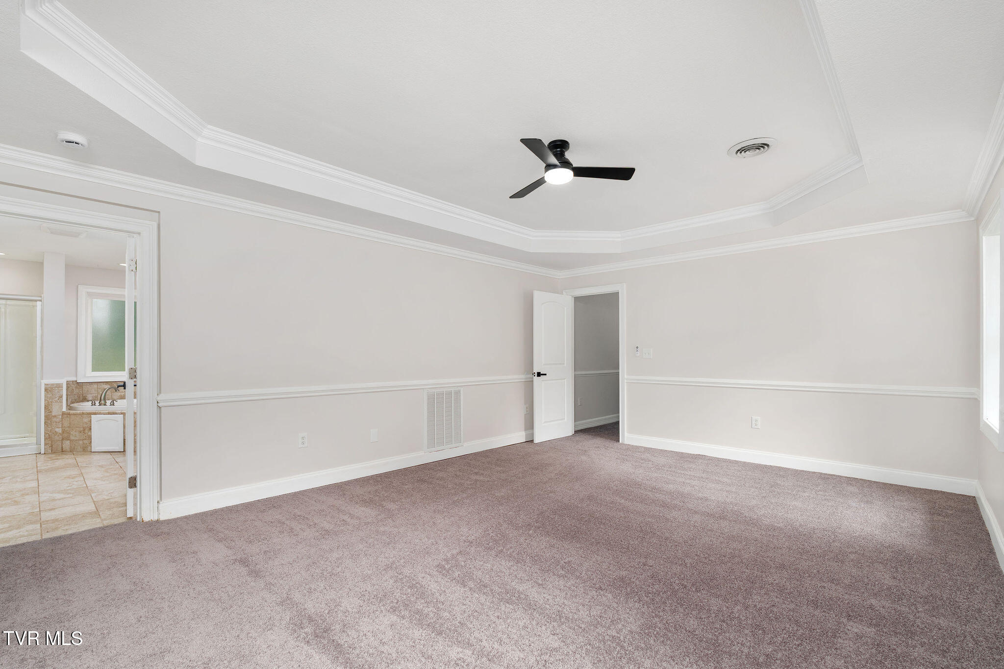 1523 Whispering Pines Road Johnson City, TN 37601 - Photo 16 of 33 DSC05071