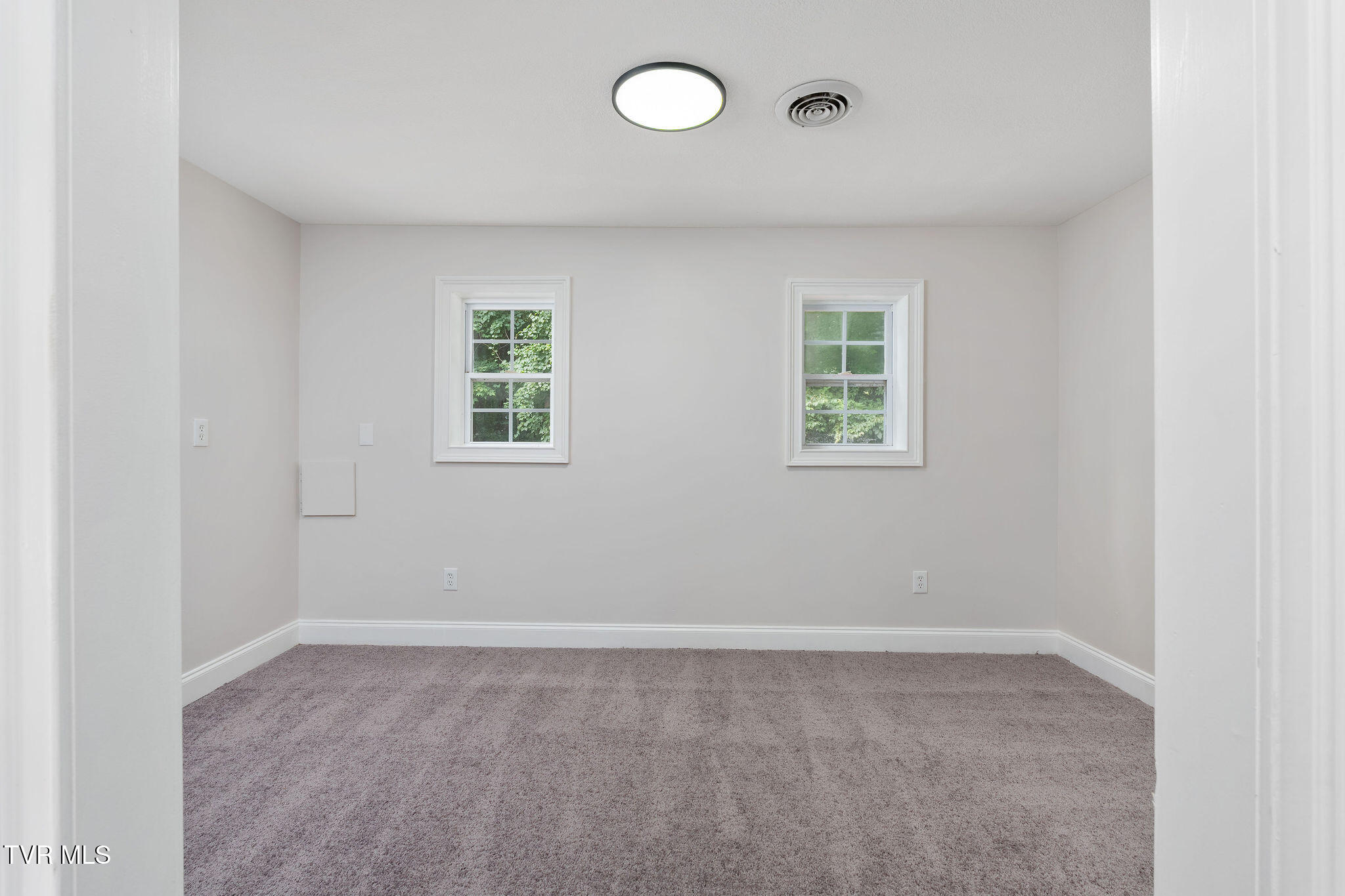 1523 Whispering Pines Road Johnson City, TN 37601 - Photo 17 of 33 DSC05077