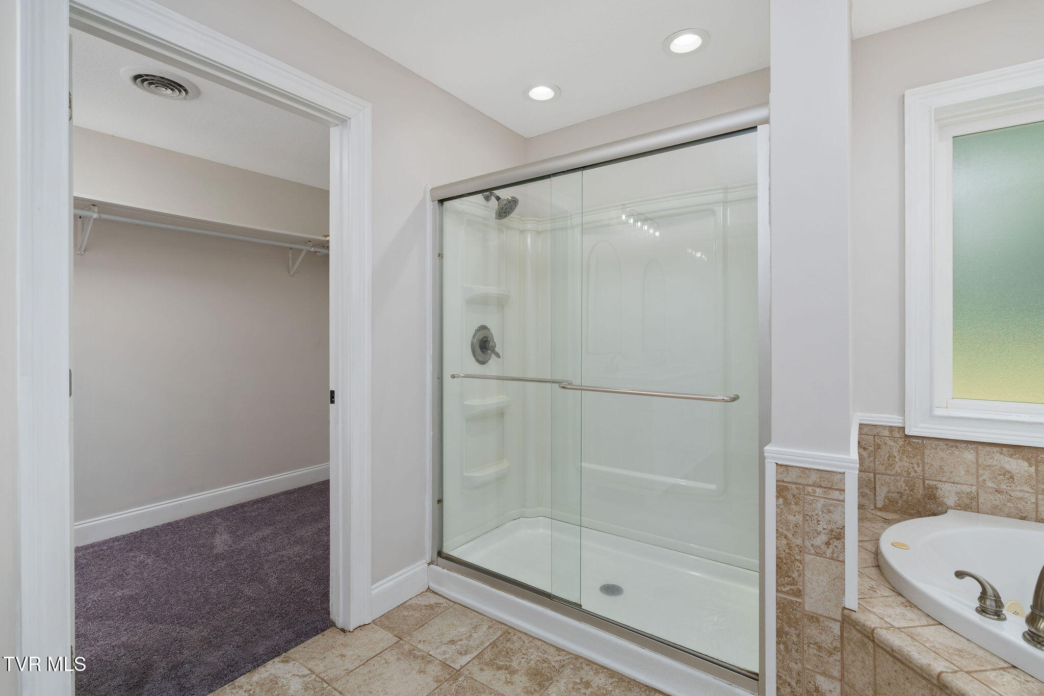 1523 Whispering Pines Road Johnson City, TN 37601 - Photo 20 of 33 DSC05093