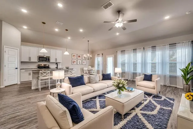 $469,000 | 908 Cobalt Drive, Celina, TX 75009