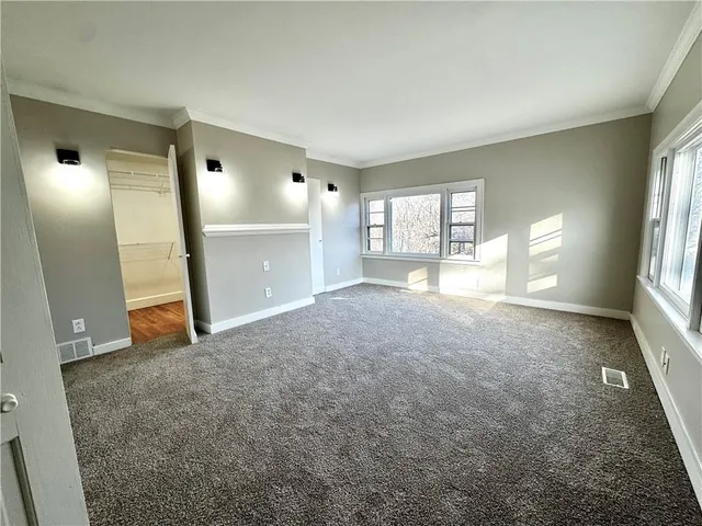 $205,000 | 1802 Main Street, St. Joseph, MO 64505