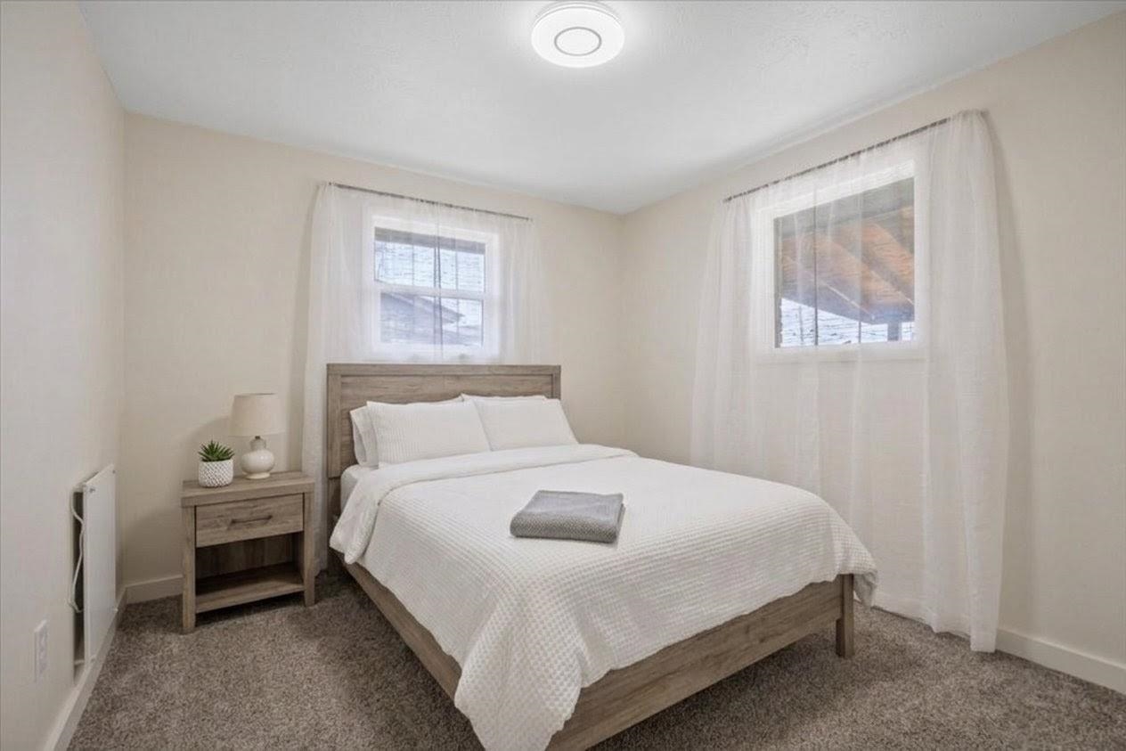 2024 East Nebraska Avenue Spokane, WA 99208 - Photo 16 of 33