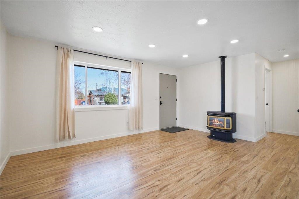 2024 East Nebraska Avenue Spokane, WA 99208 - Photo 6 of 33