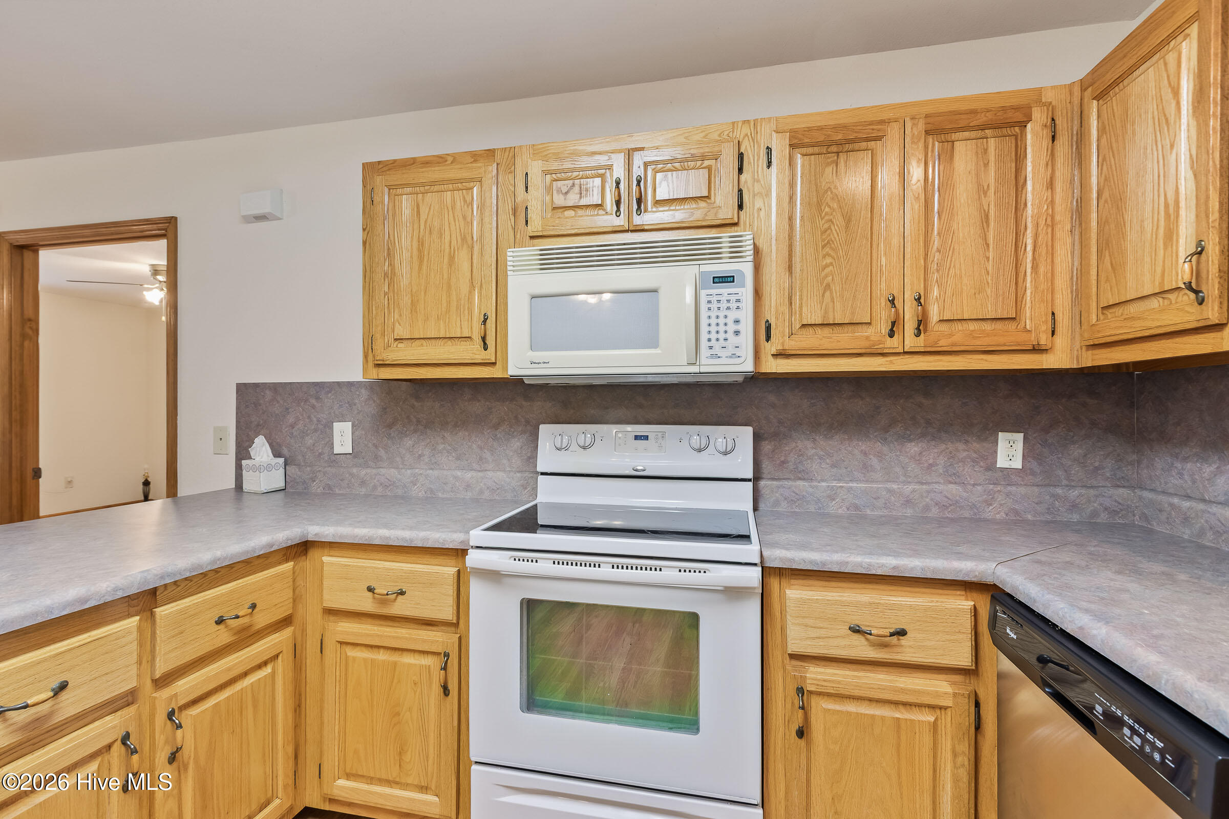 85 Sunray Circle Murphy, NC 28906 - Photo 17 of 90