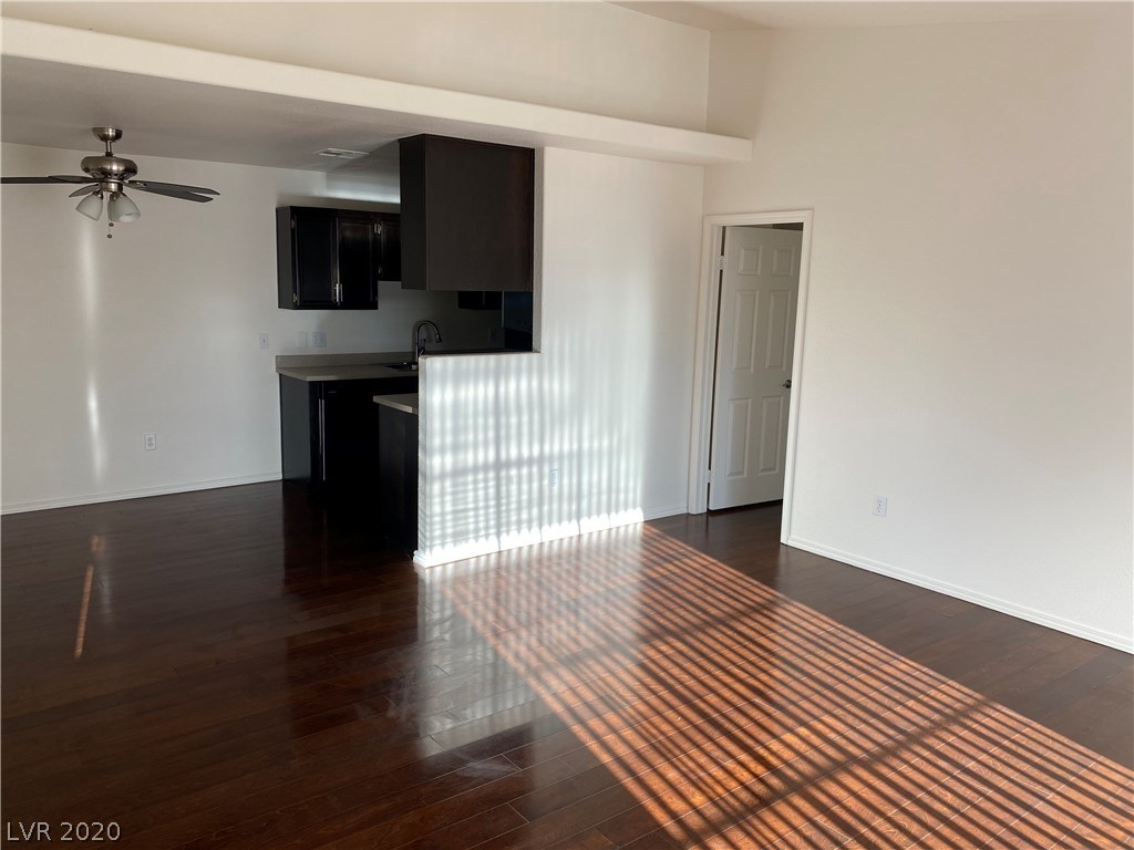 4730 East Craig Road, Unit 2015 Las Vegas, NV 89115 - Photo 4 of 22