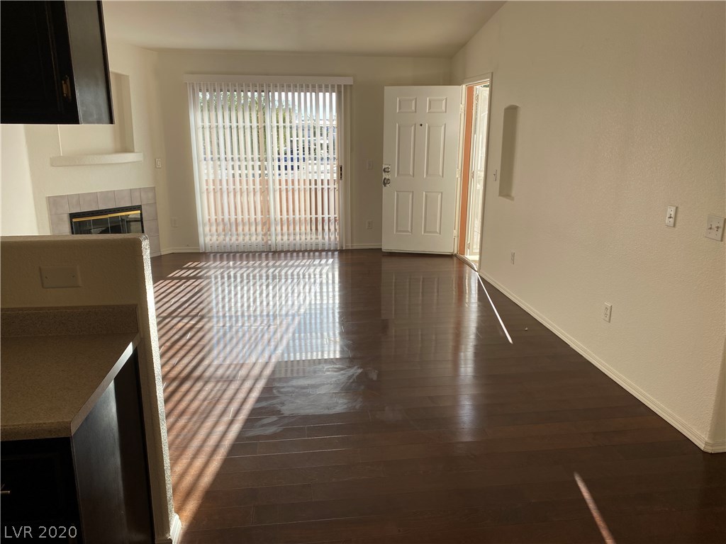 4730 East Craig Road, Unit 2015 Las Vegas, NV 89115 - Photo 9 of 22