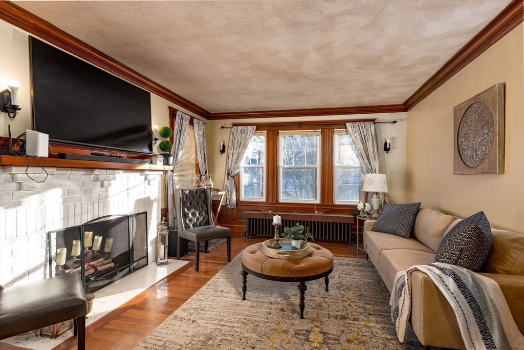 6-8 Belvoir Road Milton, MA 02186 - Photo 3 of 20 Gallery Image 3