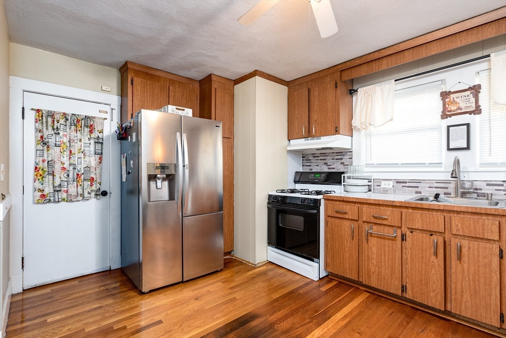 6-8 Belvoir Road Milton, MA 02186 - Photo 8 of 20 Gallery Image 8