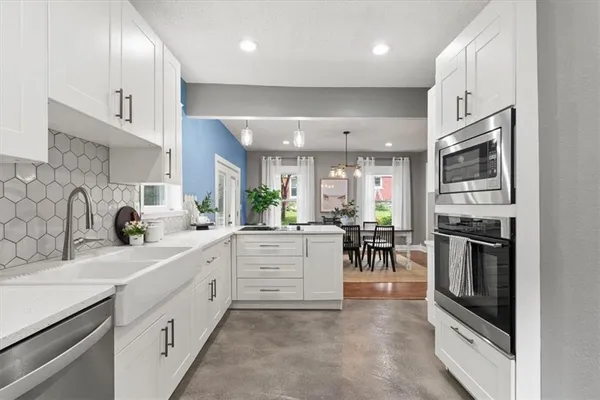 $499,000 | 2827 Campbell Street, Kansas City, MO 64109