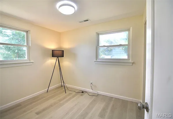 $138,500 | 1365 St Jean Street, Florissant, MO 63031
