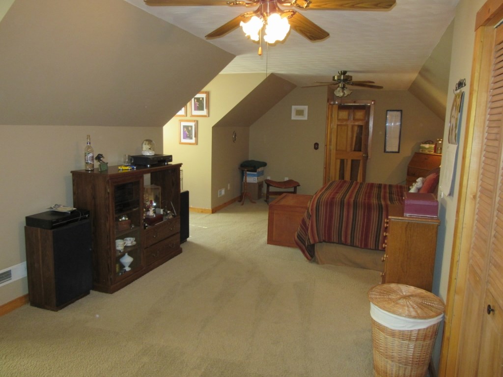 39 Helton Road Bedford, IN 47421 - Photo 10 of 20