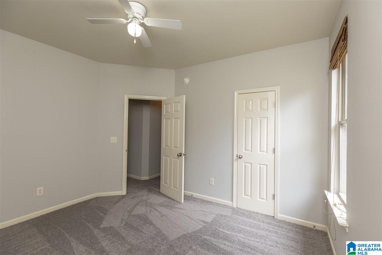 1004 Riviera Drive Calera, AL 35040 - Photo 28 of 38
