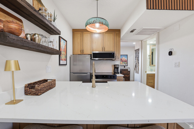 860 South Village Road, Unit V7 St. George, UT 84770 - Photo 7 of 25