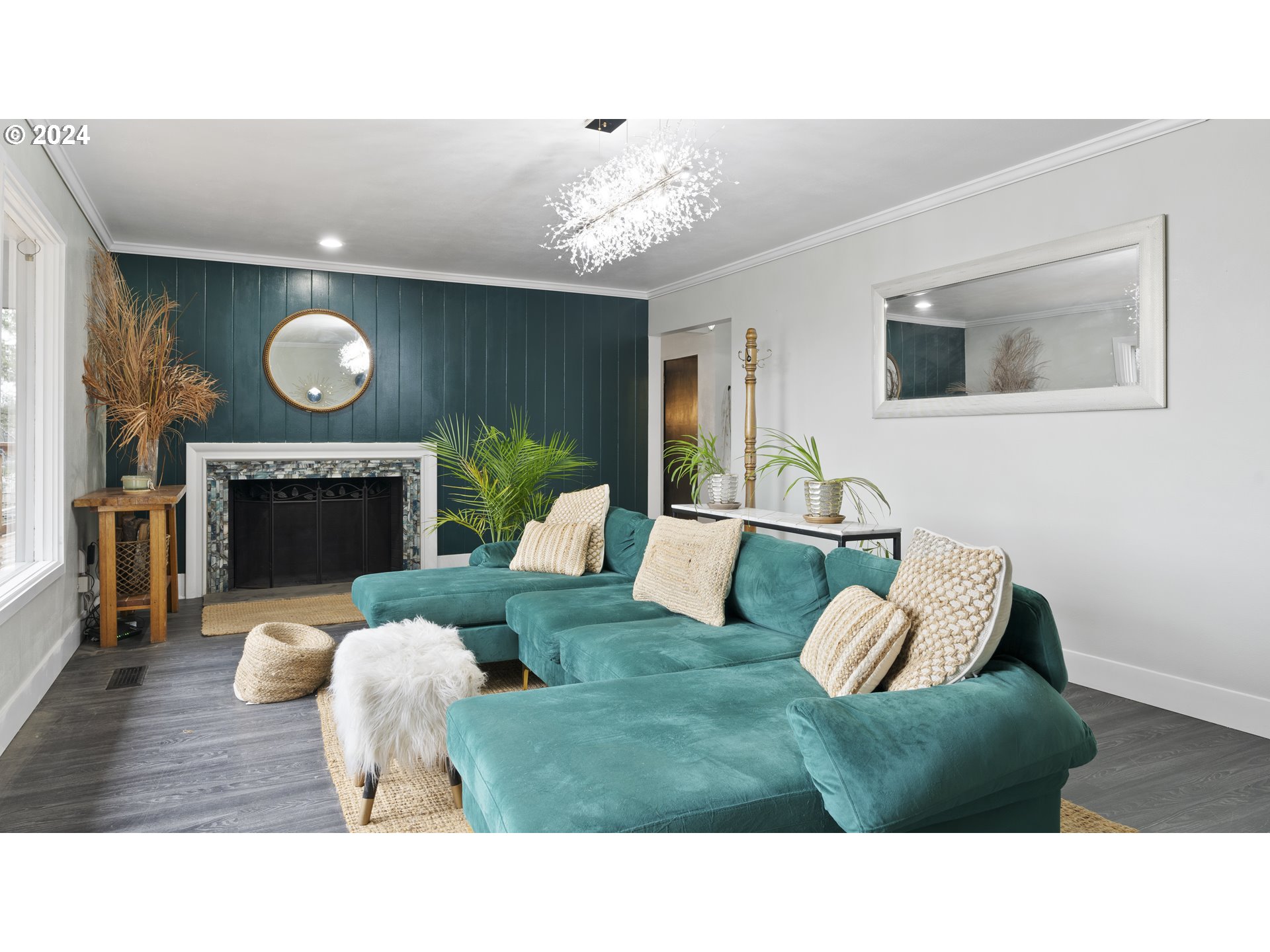 1160 North 10th Street Coos Bay, OR 97420 - Photo 8 of 42 a living room with furniture and a fireplace