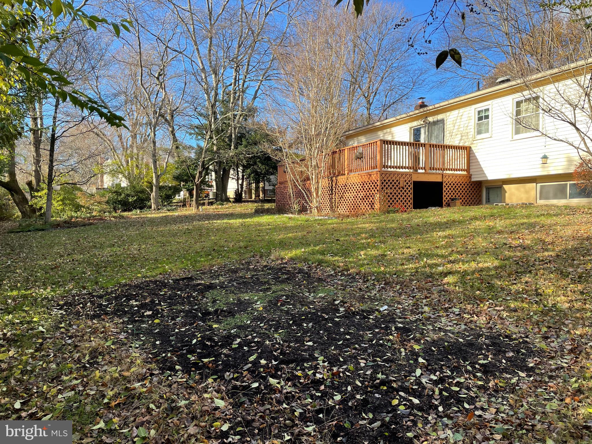 402 Marshall Road Southwest Vienna, VA 22180 - Photo 5 of 6