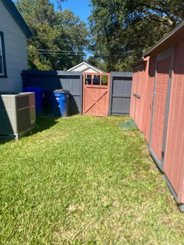 $1,600 | 1923 1st Drive, Charleston, SC 29407