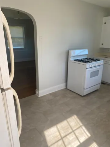 $1,600 | 1923 1st Drive, Charleston, SC 29407