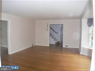 407 Williams Road Wynnewood, PA 19096 - Photo 4 of 12 Gallery Image 4