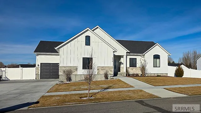 $775,000 | 970 Pine Brook Lane, Rexburg, ID 83440