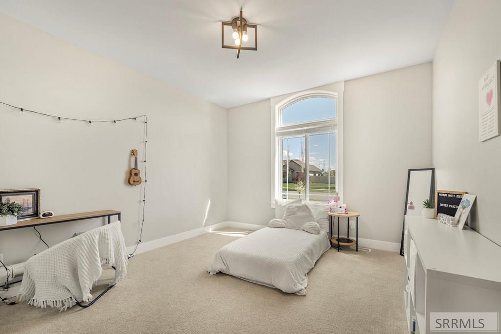 970 Pine Brook Lane Rexburg, ID 83440 - Photo 20 of 39 Bedroom