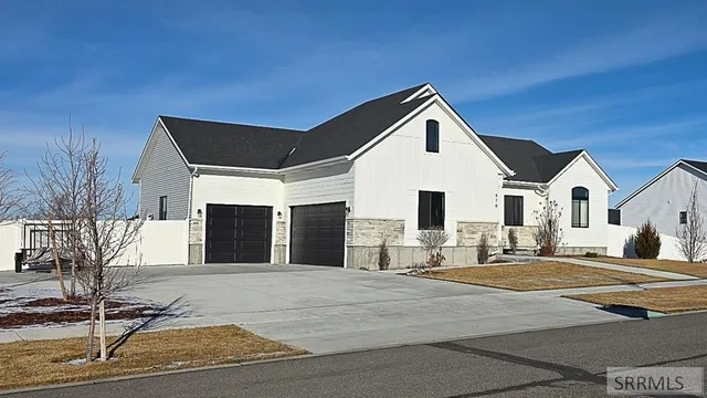 $775,000 | 970 Pine Brook Lane, Rexburg, ID 83440