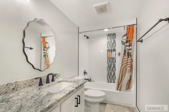 $775,000 | 970 Pine Brook Lane, Rexburg, ID 83440