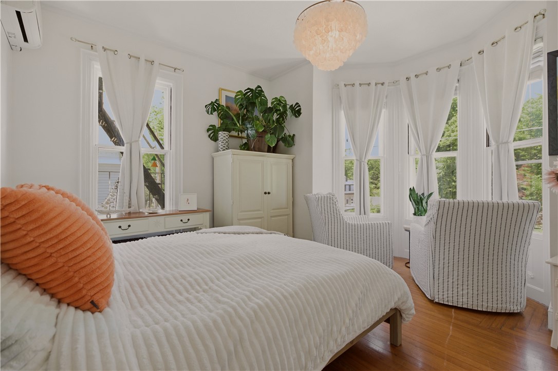 67 Perry Street, Unit 5 Newport, RI 02840 - Photo 13 of 26