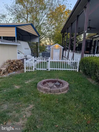 a view of outdoor space yard and patio
